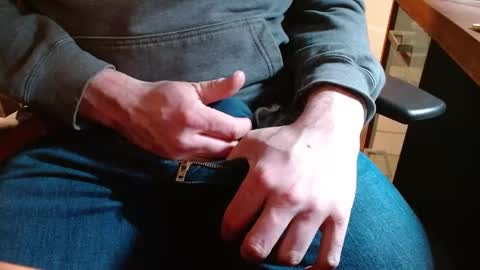 arrrr3 online show from January 2025 02:14:01 AM