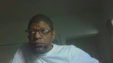 Snapshot of arteblazze chatting on April 2026 11:41:01 AM Arteblazze not daddy boy bitch or nigga online show from April 2026 11:41:01 AM