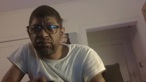 Snapshot of arteblazze chatting on June 2026 02:03:01 AM Arteblazze not daddy boy bitch or nigga online show from June 2026 02:03:01 AM