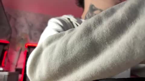   online show from February 2025 11:21:01 AM