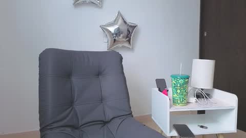   online show from September 2025 06:55:02 PM