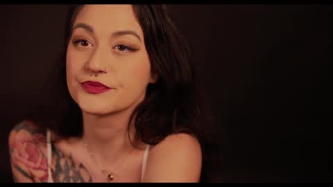 Snapshot of artegirlx chatting on January 2025 07:51:01 PM Maya online show from January 2025 07:51:01 PM