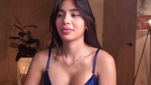 Snapshot of artemia_ chatting on November 2025 01:37:01 AM Amanda online show from November 2025 01:37:01 AM