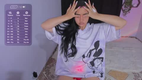 Snapshot of artemis_020 chatting on January 2025 12:38:02 AM FENIX online show from January 2025 12:38:02 AM