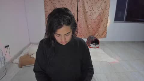 Snapshot of artemis_020 chatting on February 2025 03:04:02 AM FENIX online show from February 2025 03:04:02 AM