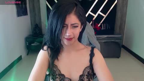 ARTEMISA online show from November 2025 04:00:02 AM