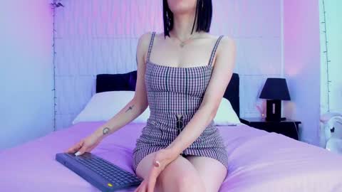 artemisa_leon online show from January 2025 03:11:01 AM