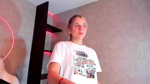 artemisablake online show from January 2025 09:22:01 PM