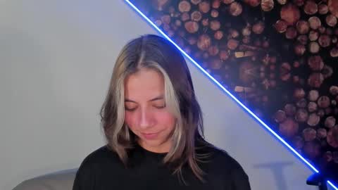 artemisablake online show from February 2025 07:15:02 PM