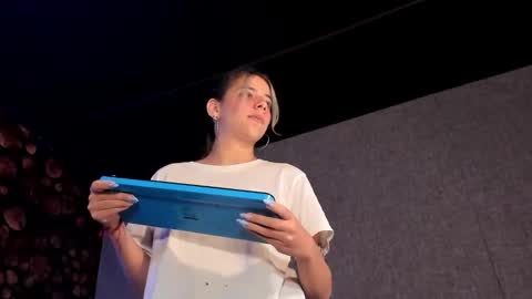 artemisablake online show from March 2025 07:58:02 PM