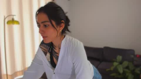 Snapshot of artgea chatting on February 2026 03:22:01 PM Linda independent model artgeea online show from February 2026 03:22:01 PM