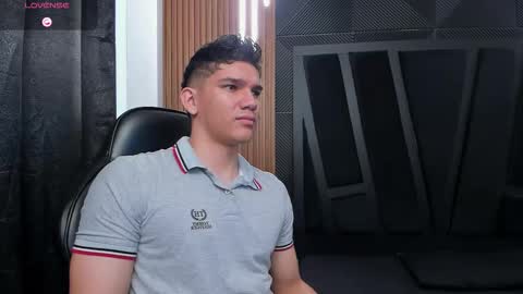 Snapshot of arthur_holland chatting on September 2025 05:46:02 PM Arthur hollands online show from September 2025 05:46:02 PM