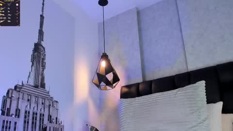 Arthur online show from September 2025 10:33:02 PM