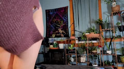 Snapshot of artiepaints chatting on January 2025 10:02:01 PM Artie Paints online show from January 2025 10:02:01 PM