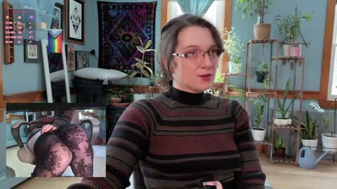 Snapshot of artiepaints chatting on January 2025 05:32:01 PM Artie Paints online show from January 2025 05:32:01 PM