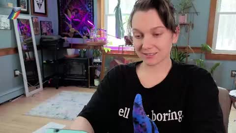 Snapshot of artiepaints chatting on February 2025 04:14:01 PM Artie Paints online show from February 2025 04:14:01 PM