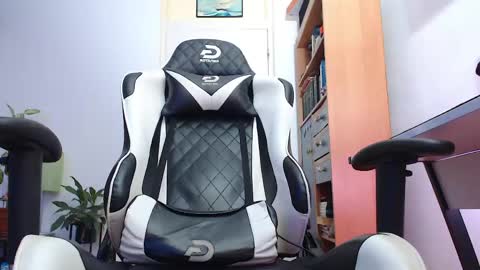 Artie online show from April 2026 08:06:01 AM