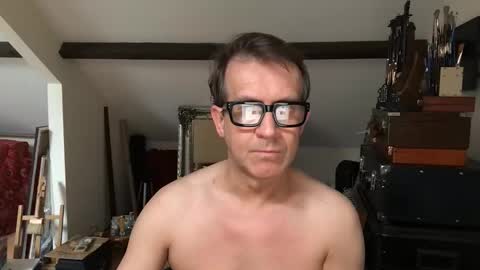 artisterotic online show from April 2026 08:19:02 AM