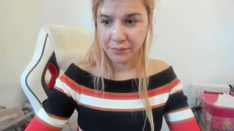 MIA online show from November 2025 02:18:02 PM