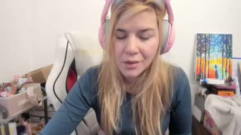 MIA online show from December 2025 08:56:02 AM