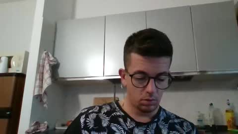 arturpaulval online show from November 2025 03:51:01 PM