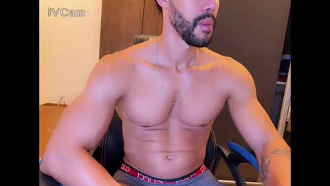 Snapshot of artvillasboas chatting on November 2025 04:55:01 AM Arthur Villasboas online show from November 2025 04:55:01 AM