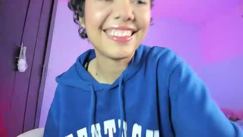 Ariana and Kelsieh online show from February 2025 04:22:02 PM