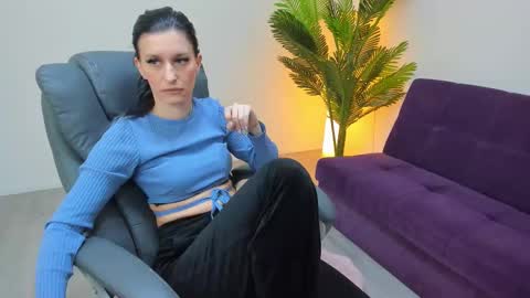 Snapshot of arya_anna chatting on January 2026 06:17:01 AM Arya online show from January 2026 06:17:01 AM