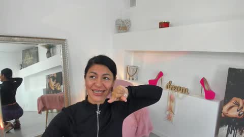 Snapshot of arya_lexa chatting on October 2025 05:37:01 PM Arya online show from October 2025 05:37:01 PM