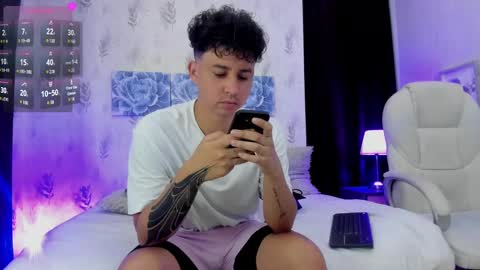 Snapshot of arzt_andy chatting on January 2025 10:49:02 PM andy online show from January 2025 10:49:02 PM