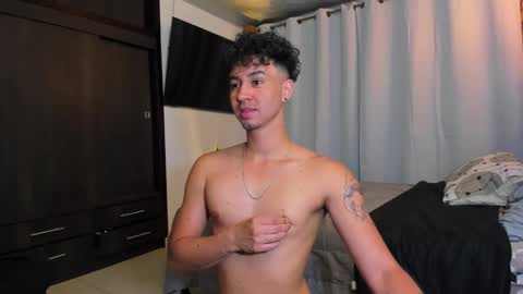 Snapshot of arzt_andy chatting on February 2026 06:34:01 AM andy online show from February 2026 06:34:01 AM