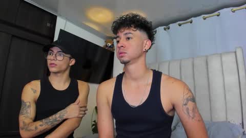 Snapshot of arzt_andy chatting on March 2026 06:15:01 AM andy online show from March 2026 06:15:01 AM