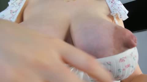 Asami online show from November 2025 10:51:01 AM