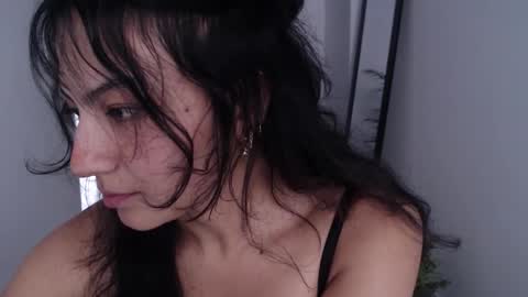 Saray online show from February 2026 08:42:02 PM