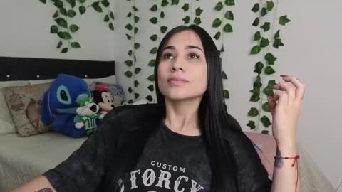 Asena online show from February 2026 12:26:01 AM