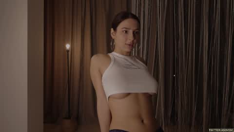 Snapshot of asensse chatting on January 2025 07:31:02 PM Call me Ann online show from January 2025 07:31:02 PM