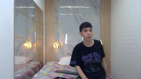 ash_kai online show from June 2026 08:39:02 PM