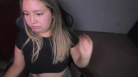 Snapshot of ash_smith1 chatting on November 2025 09:58:01 PM ash_smith1 online show from November 2025 09:58:01 PM