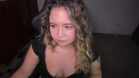 Snapshot of ash_smith1 chatting on November 2025 10:55:02 PM ash_smith1 online show from November 2025 10:55:02 PM