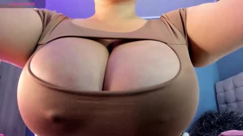 ashanty_vera01 online show from December 2025 03:03:01 AM