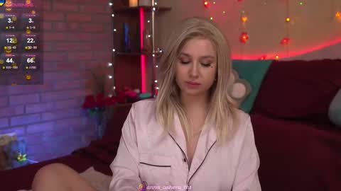 Anna Anya online show from November 2025 06:35:02 PM