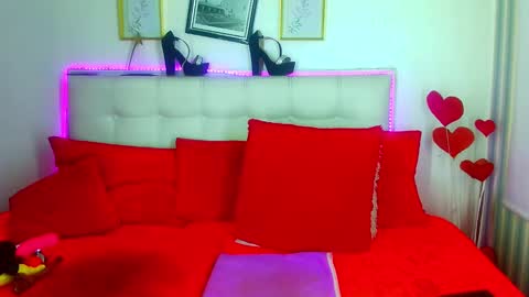 Snapshot of ashleey_0 chatting on December 2024 02:37:01 PM ashley online show from December 2024 02:37:01 PM