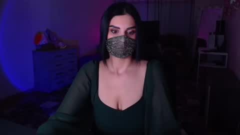   Yasmina   online show from December 2024 04:13:02 AM