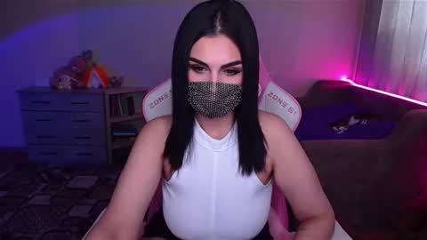   Yasmina   online show from March 2025 03:45:01 AM