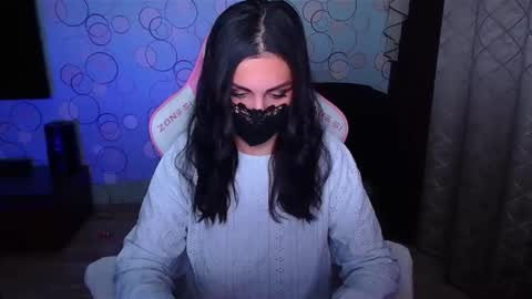   Yasmina   online show from November 2025 03:52:02 AM