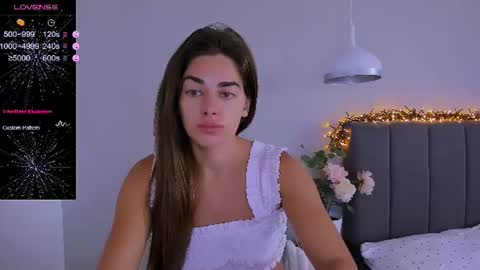 Snapshot of ashley__jess chatting on June 2026 02:52:01 PM Ashley online show from June 2026 02:52:01 PM