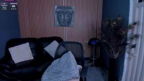 Ashley online show from February 2026 05:26:02 AM