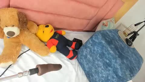 Snapshot of ashley_jonnes_ chatting on January 2025 03:56:02 AM ASHLEY online show from January 2025 03:56:02 AM