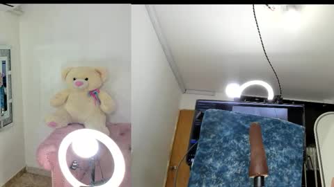 Snapshot of ashley_jonnes_ chatting on February 2026 04:16:02 AM ASHLEY online show from February 2026 04:16:02 AM