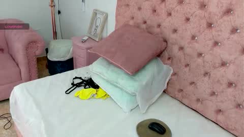 ASHLEY online show from March 2026 01:44:01 AM